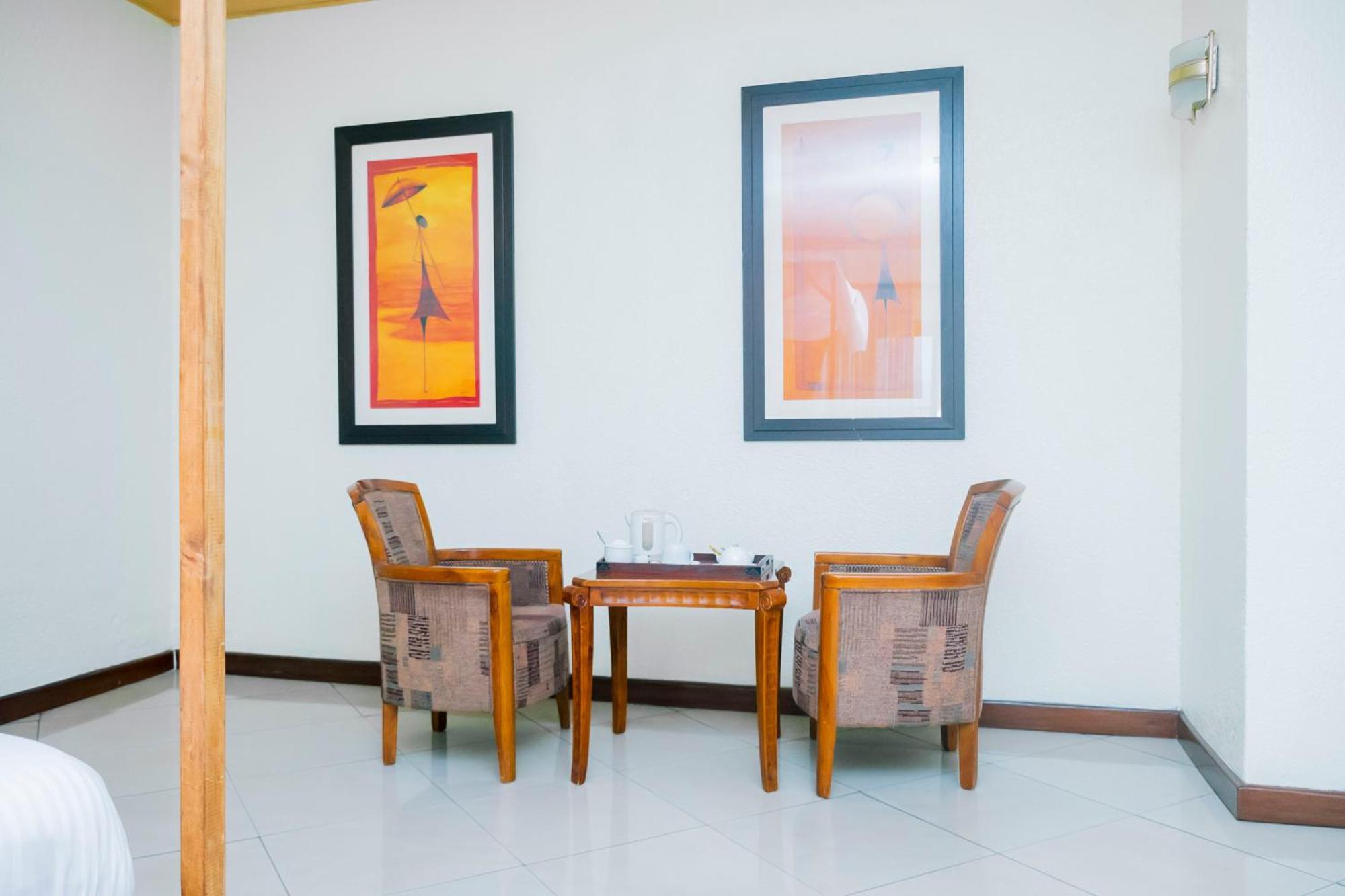 Select Boutique Hotel Kigali Eksteriør billede